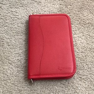 COPY - Red kindle case with removable cover and z…